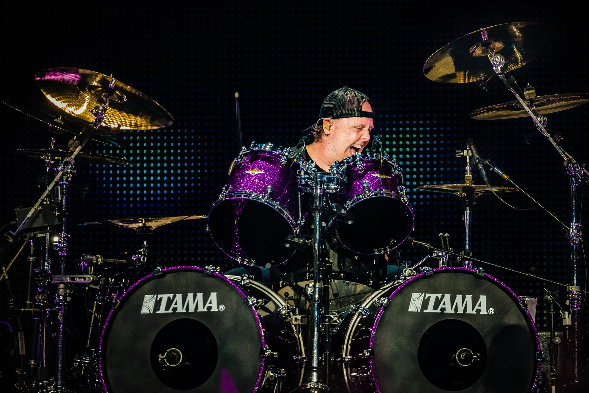 Best Drum Heads for Playing Heavy Metal in 2025