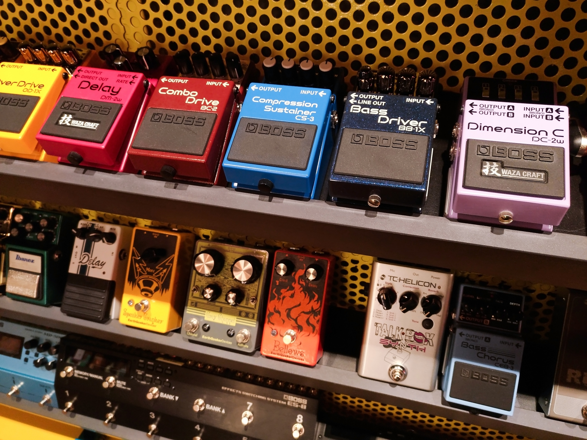 28 Types of Guitar Pedals To Create Your Unique Sound