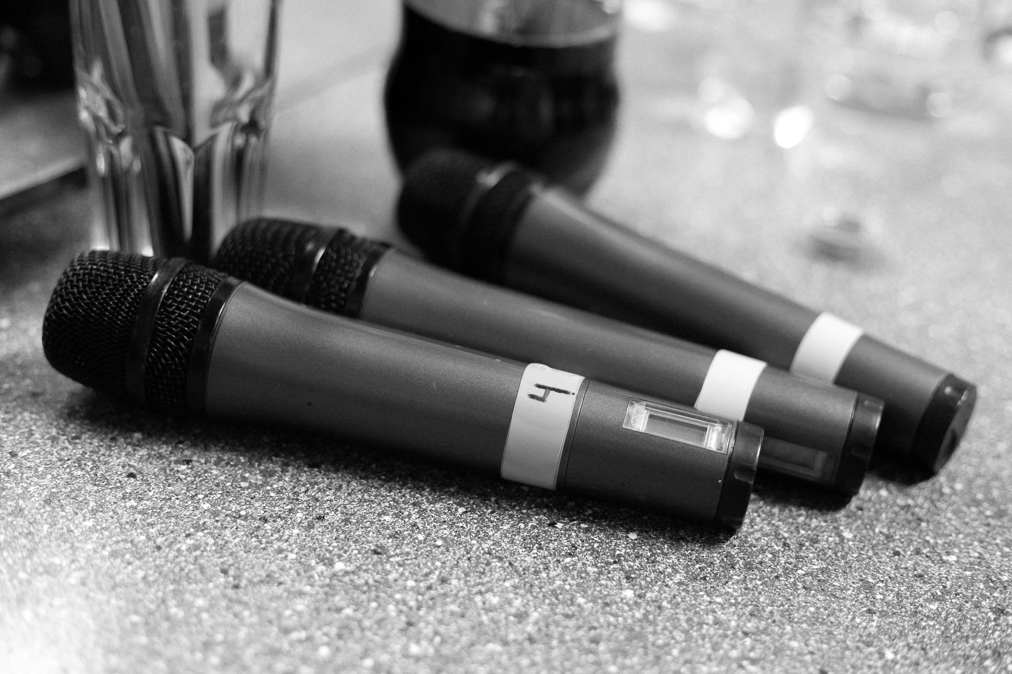 6 Best Vocal Microphones Under 100 Dollars In 2025