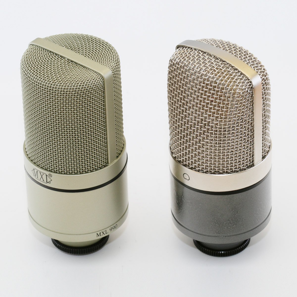 MXL 770 Vs. MXL 990 Microphones: Complete Comparison