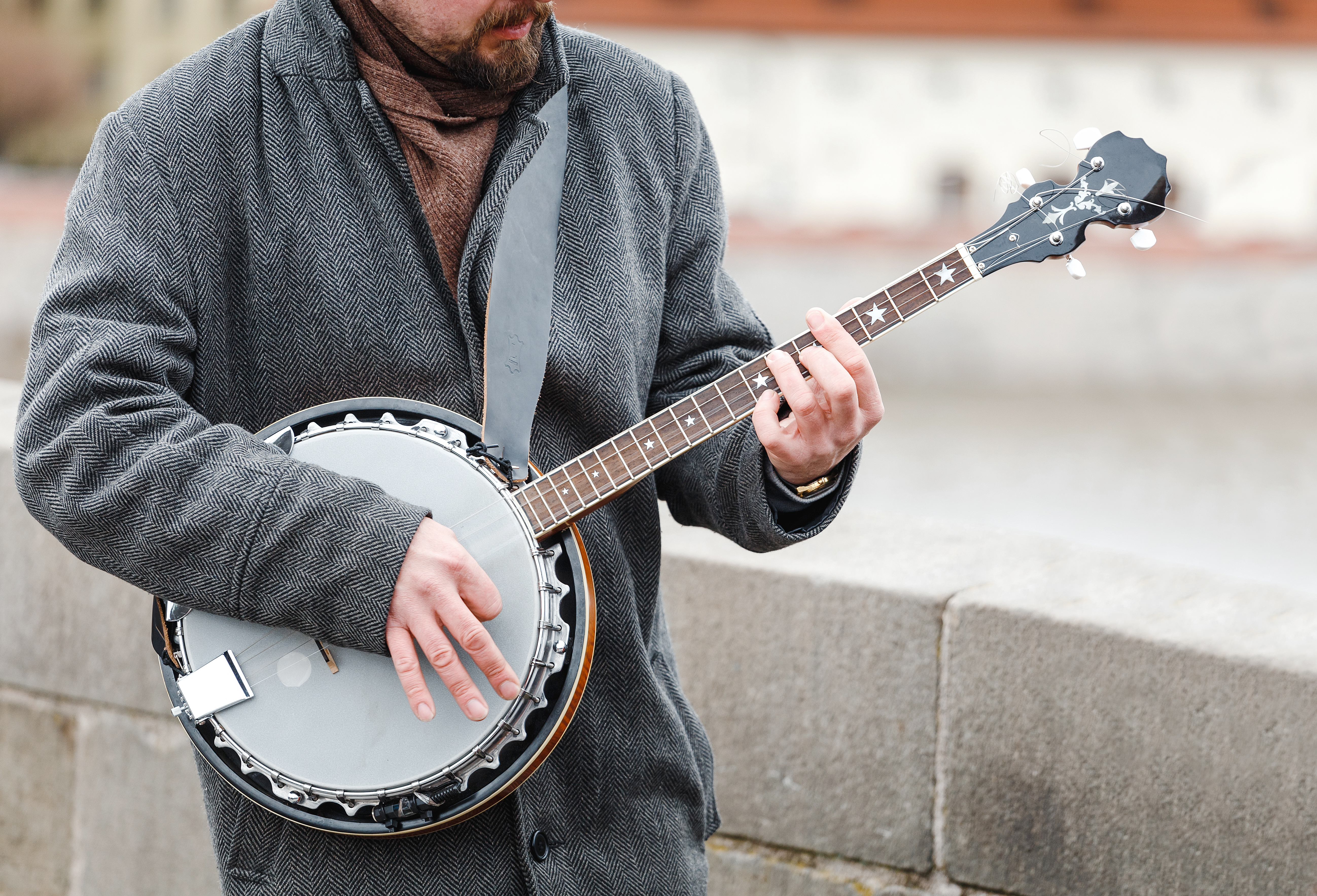 The Best Banjo Player: A Comprehensive Look into the World of Banjo Virtuosos
